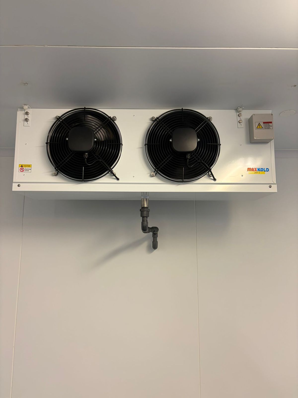 Twin-fan Maxkold cold room evaporator with drain line